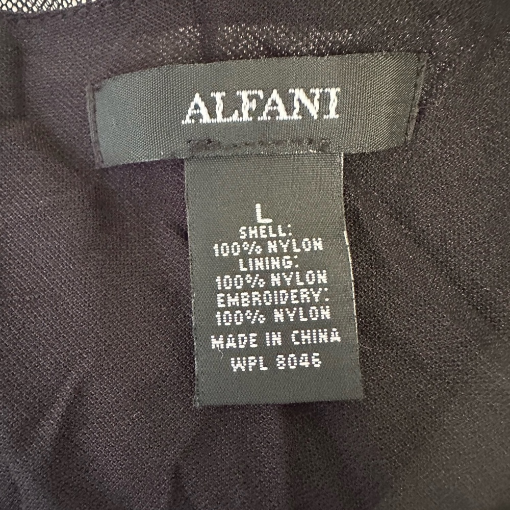 Alfani beautiful black and white top - Picture 10 of 11